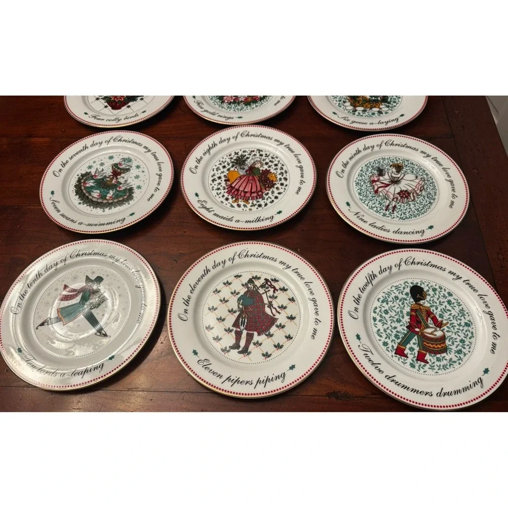 12 Days Of Christmas Complete Set Domestications Gold Rimmed Plates 8 1/8